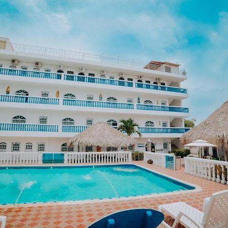 Kevin'S Tolu By Bernalo Hotels エクステリア 写真